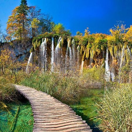 Andrea In Sertic Poljana - Haus Fuer 6 Personen Plitvicka Jezera Luaran gambar