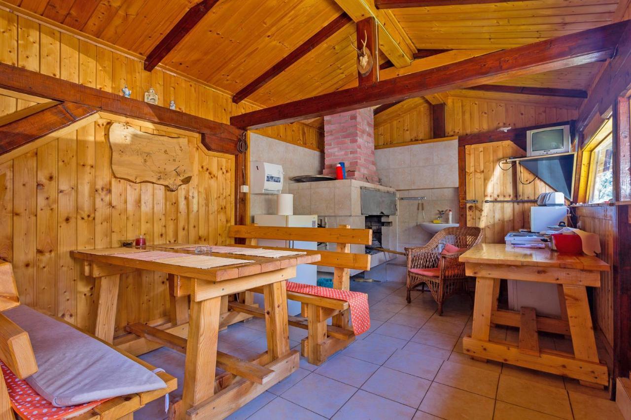 Andrea In Sertic Poljana - Haus Fuer 6 Personen Plitvicka Jezera Luaran gambar