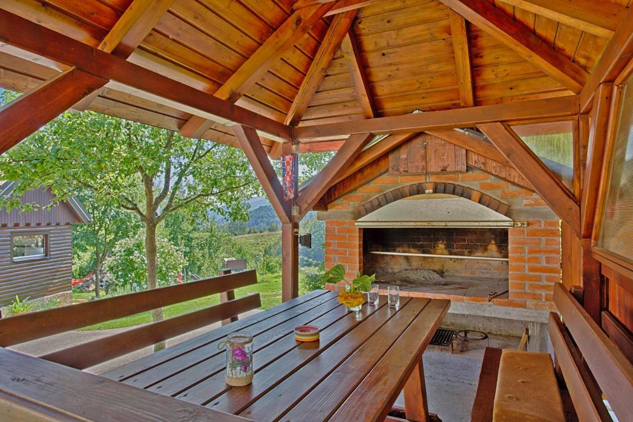 Andrea In Sertic Poljana - Haus Fuer 6 Personen Plitvicka Jezera Luaran gambar