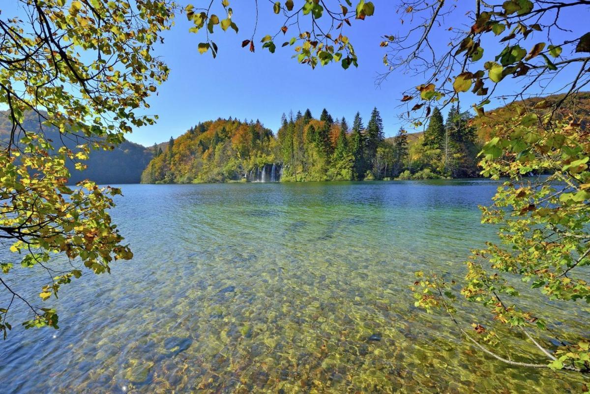 Andrea In Sertic Poljana - Haus Fuer 6 Personen Plitvicka Jezera Luaran gambar